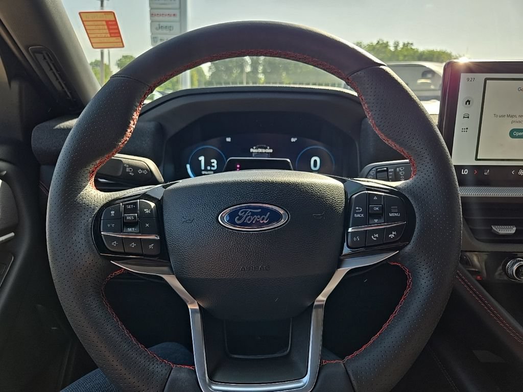 Used 2025 Ford Explorer ST-Line AWD/4WD image 42