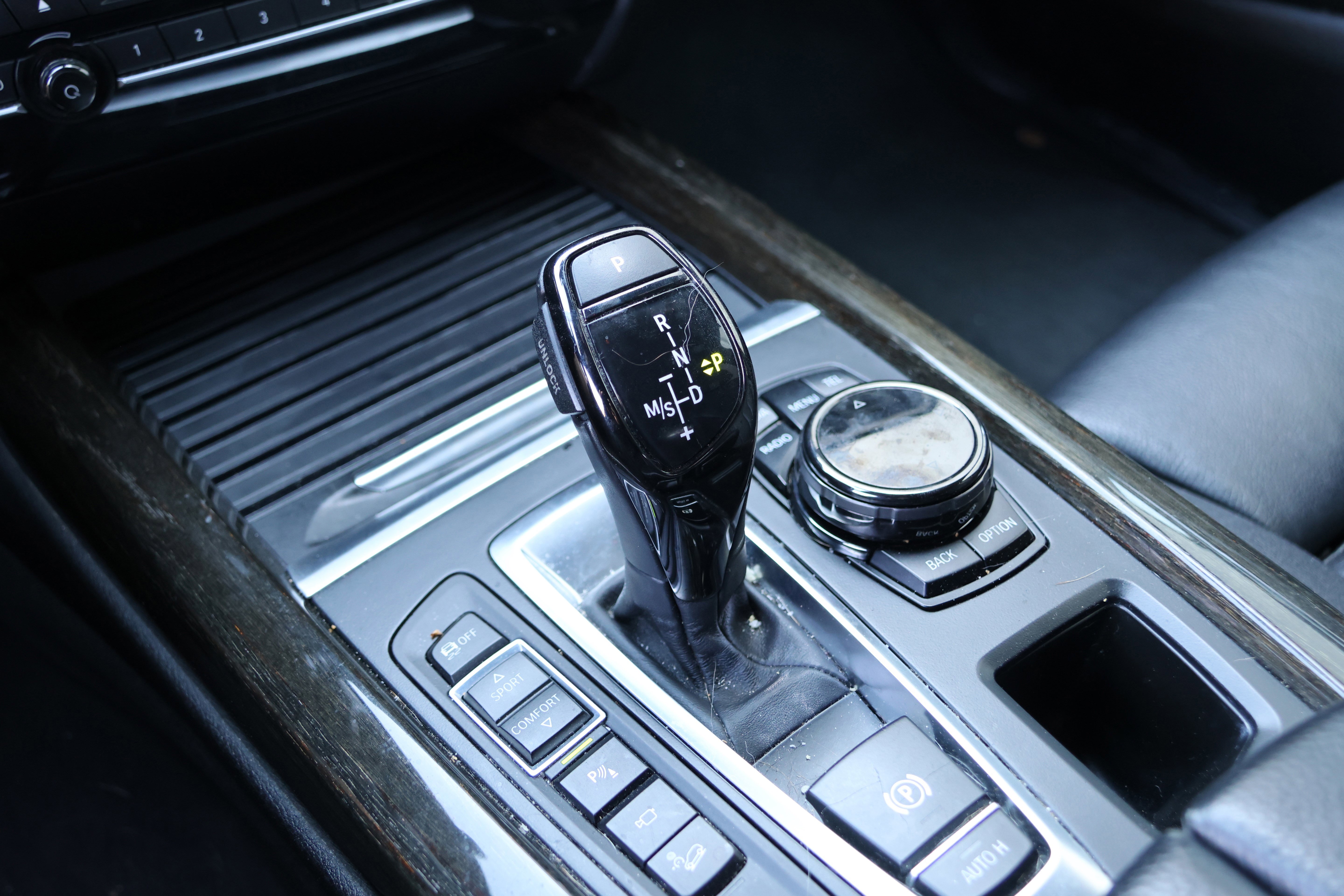 Used 2015 BMW X5 xDrive50i image 28