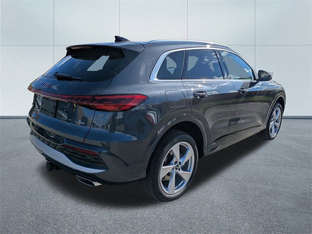 New 2025 Audi Q5 Premium Plus image 3