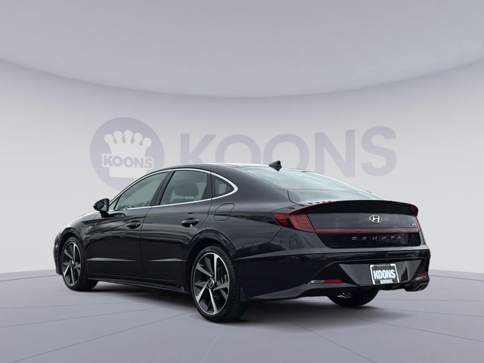 Used 2023 Hyundai Sonata SEL Plus image 4