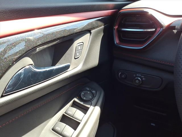 New 2026 Chevrolet TrailBlazer RS w/ Driver Confidence Package FWD image 17