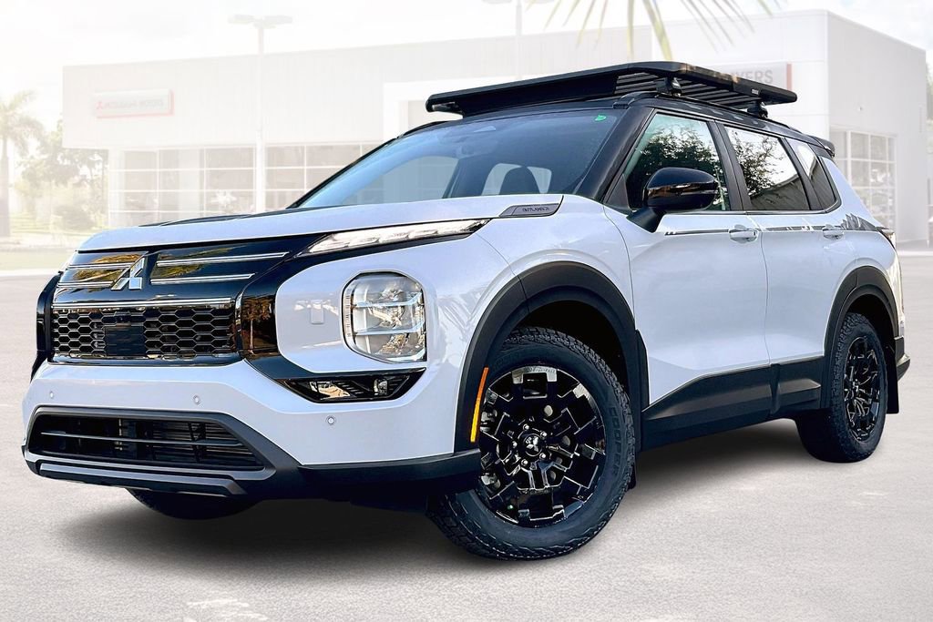 New 2026 Mitsubishi Outlander SE image 2