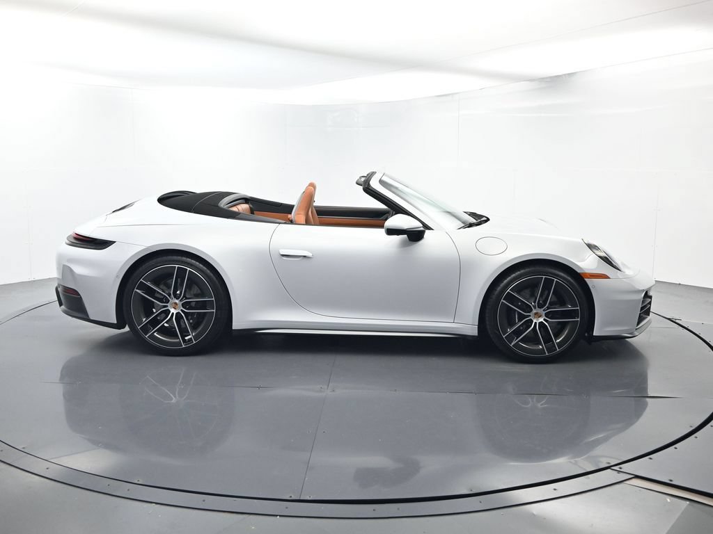 Certified 2026 Porsche 911 Carrera RWD image 16