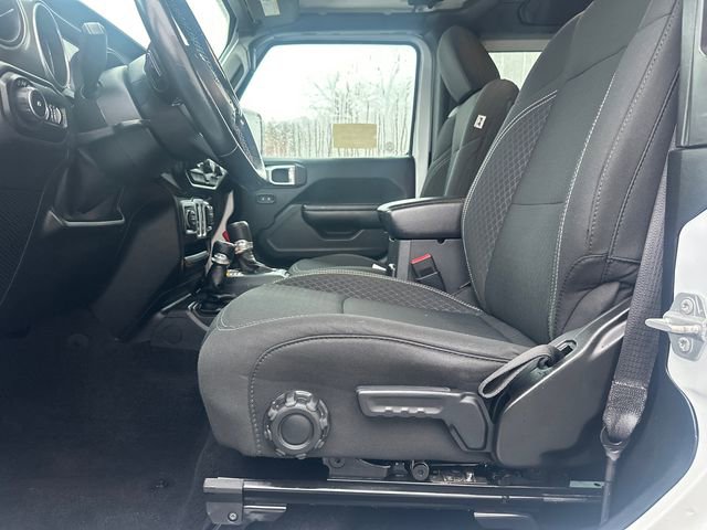 Used 2021 Jeep Wrangler Sport image 33
