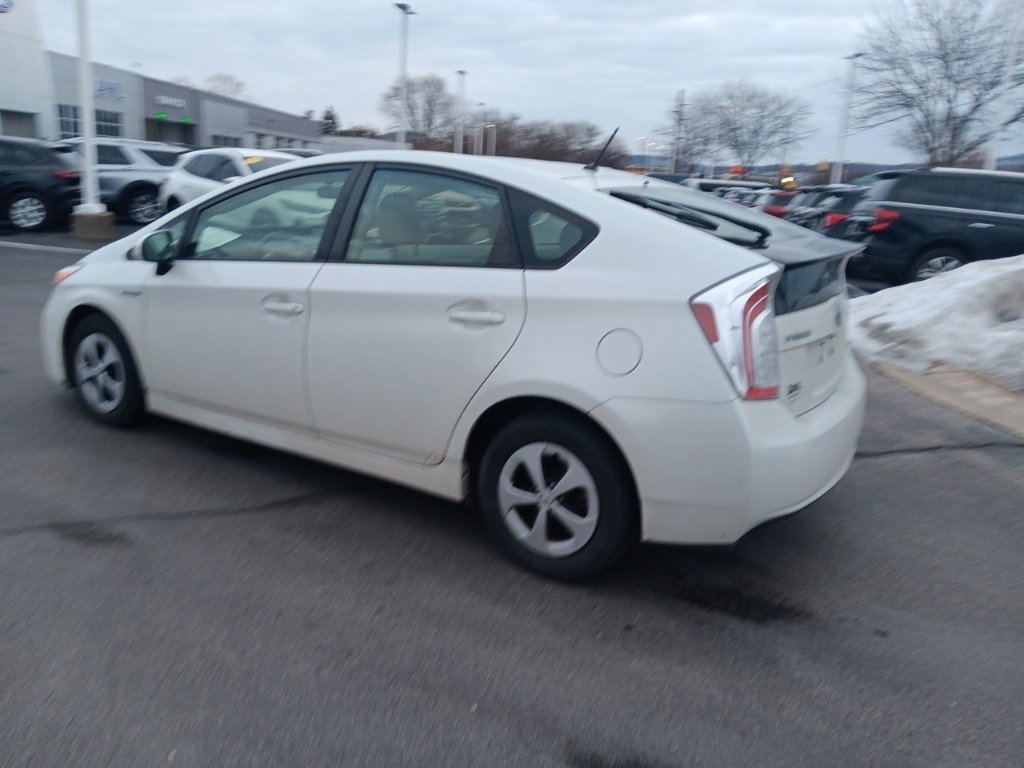 Used 2014 Toyota Prius Two image 9