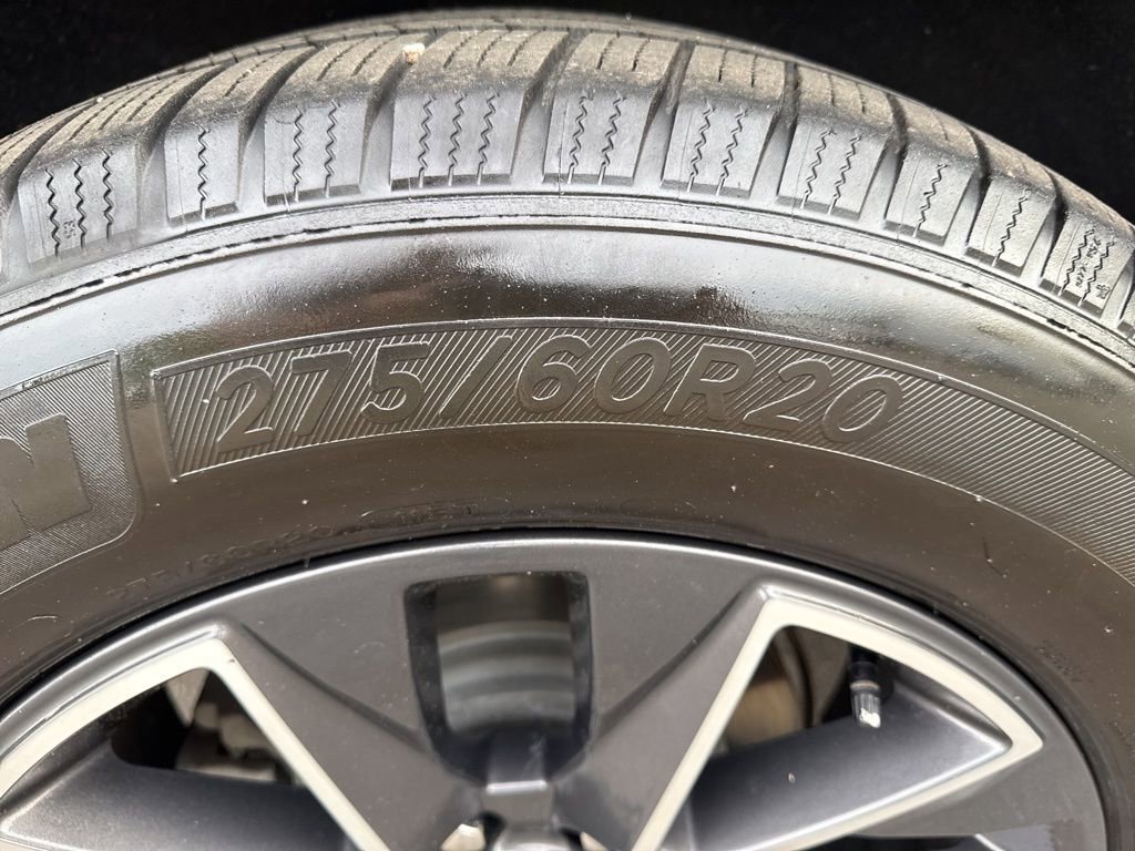 Used 2021 Chevrolet Tahoe Z71 w/ Z71 Signature Package AWD/4WD image 37