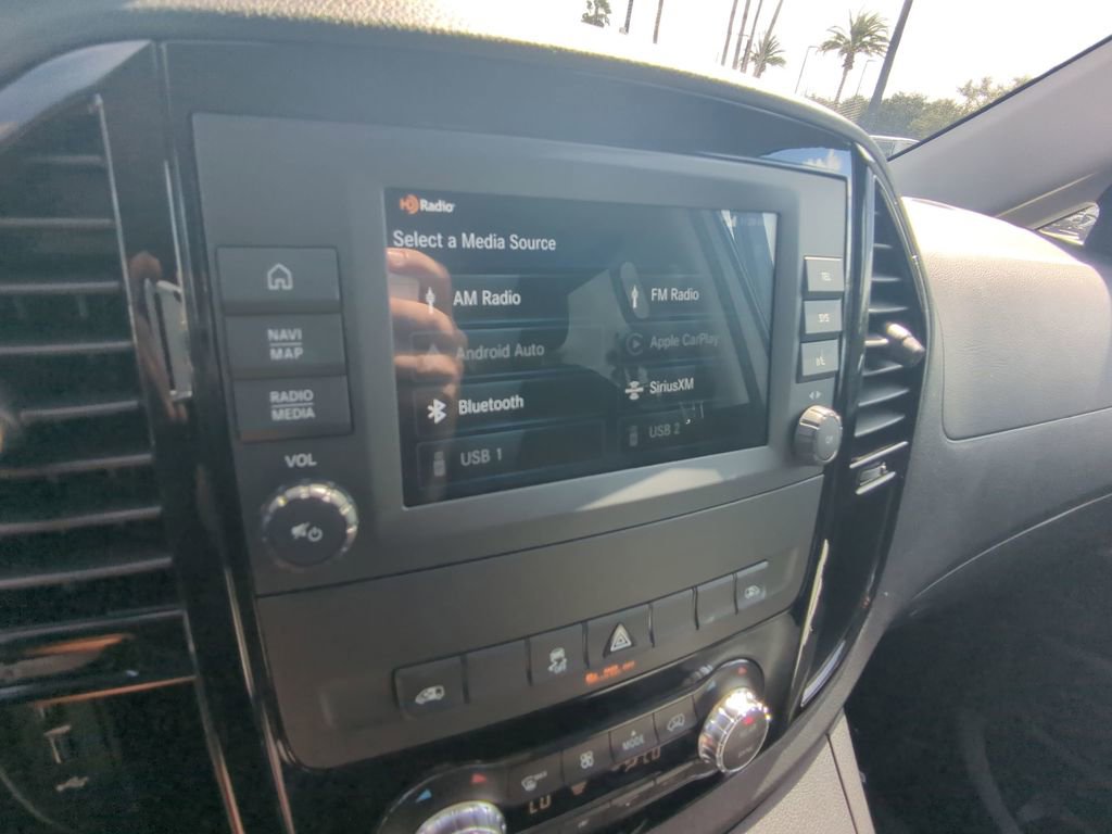 Used 2023 Mercedes-Benz Metris Passenger image 6
