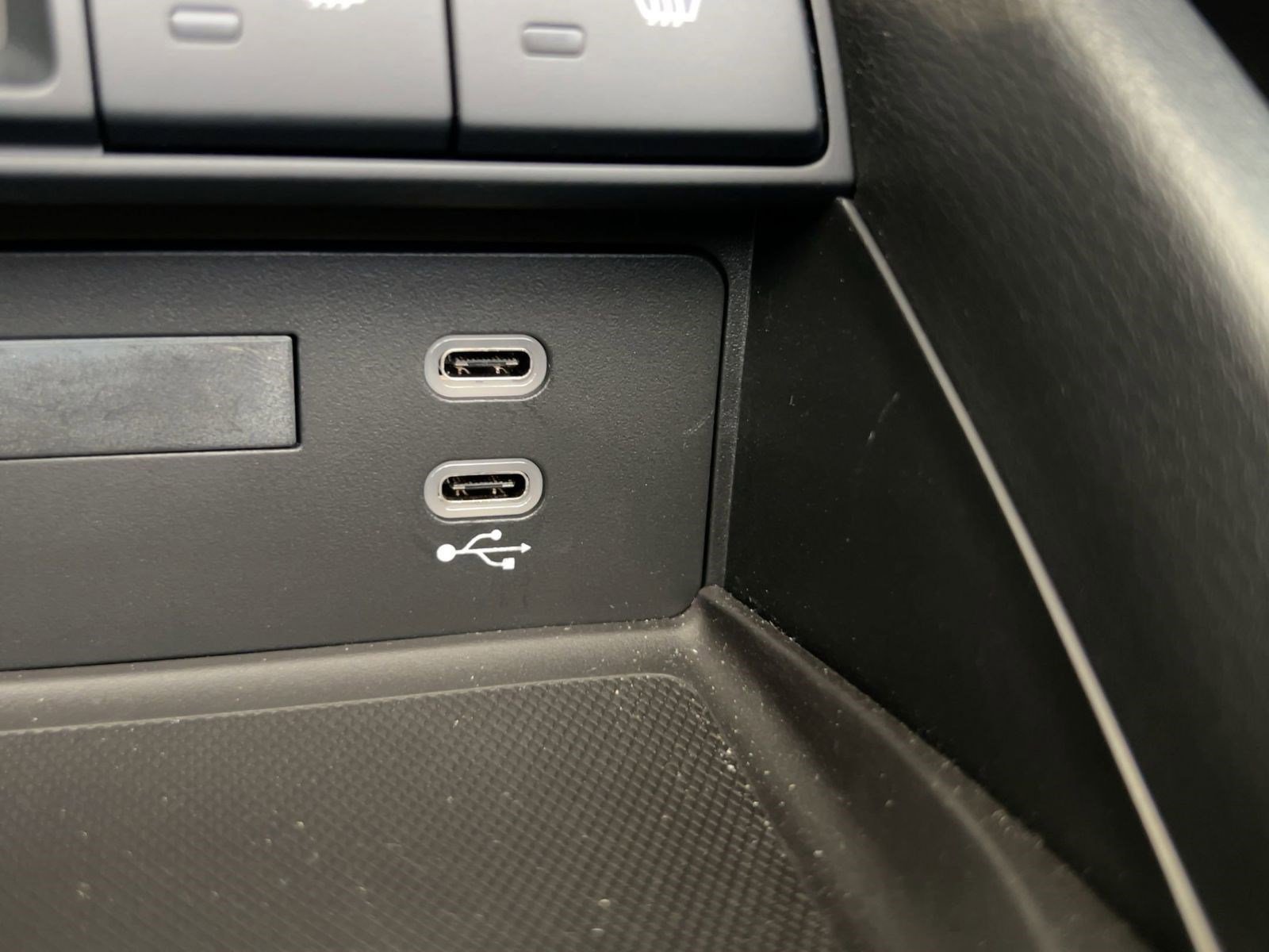 Used 2025 MAZDA MX-5 Miata Club image 32