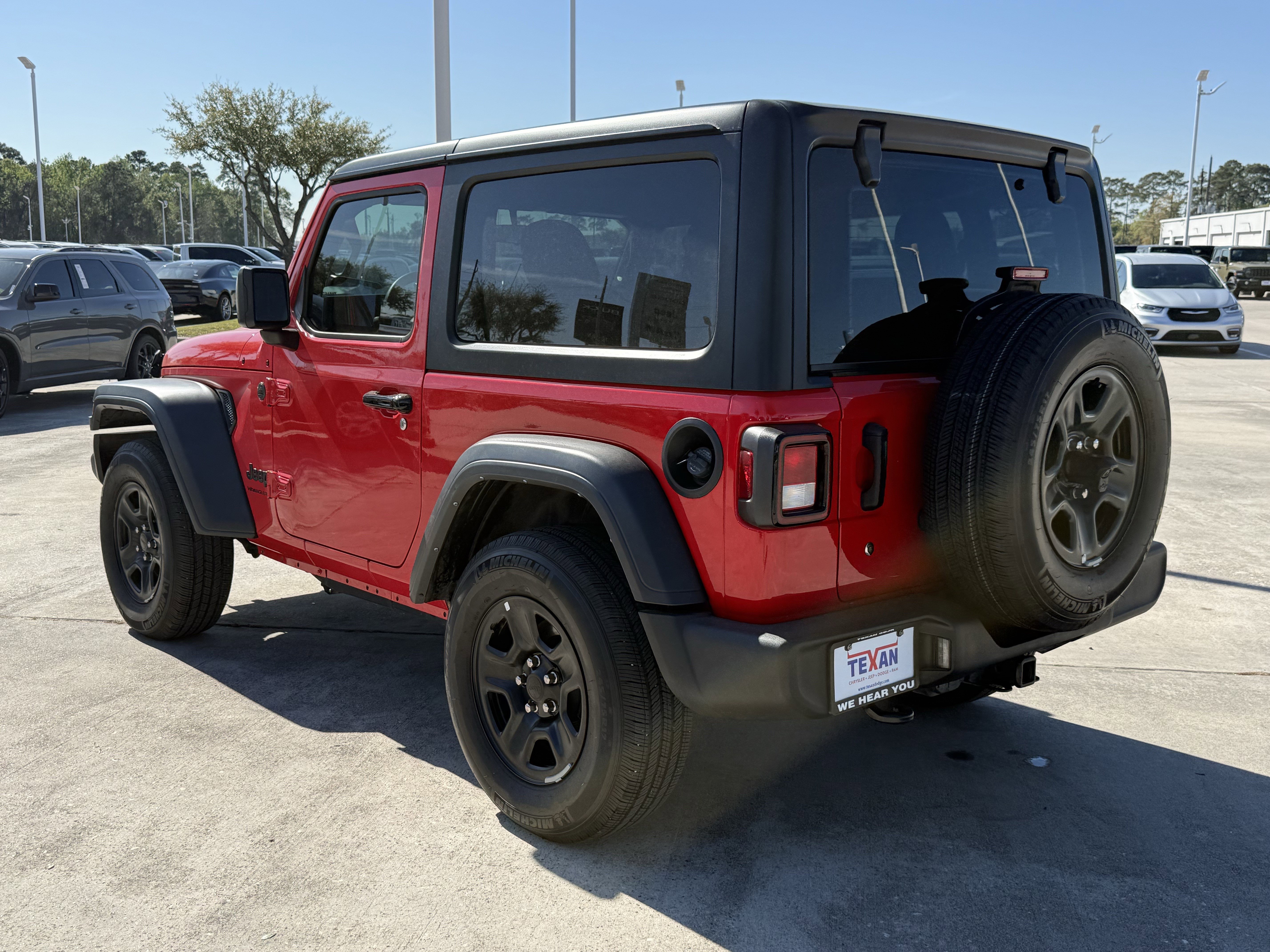 Used 2023 Jeep Wrangler Sport image 7