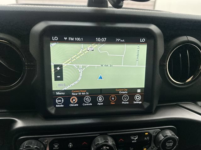 Used 2022 Jeep Gladiator Overland AWD/4WD image 21