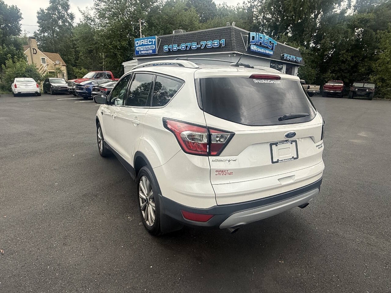 Used 2017 Ford Escape Titanium AWD/4WD image 8