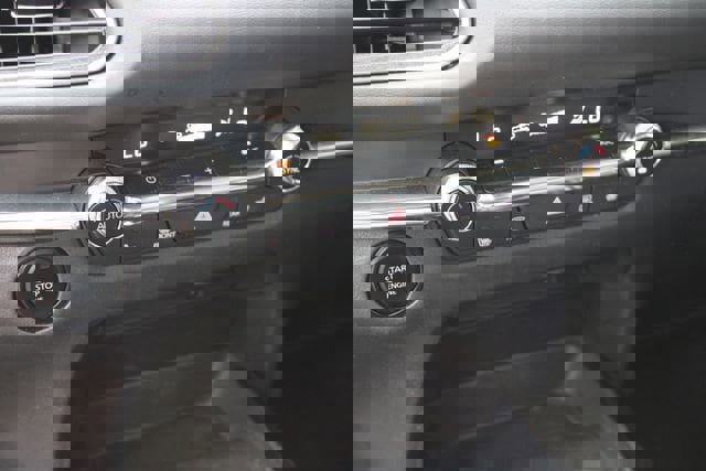 Used 2020 MAZDA CX-30 FWD w/ Preferred Package image 23