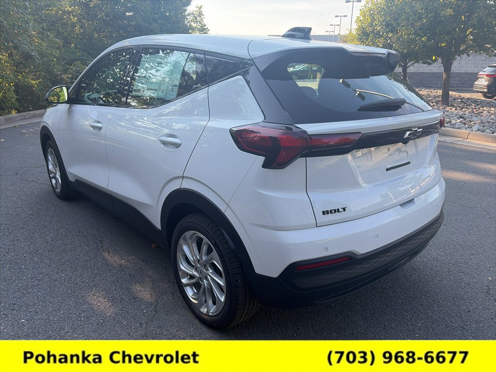 New 2027 Chevrolet Bolt LT w/ Comfort Package FWD image 5