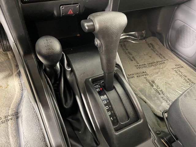 Used 2004 Nissan Xterra XE image 9