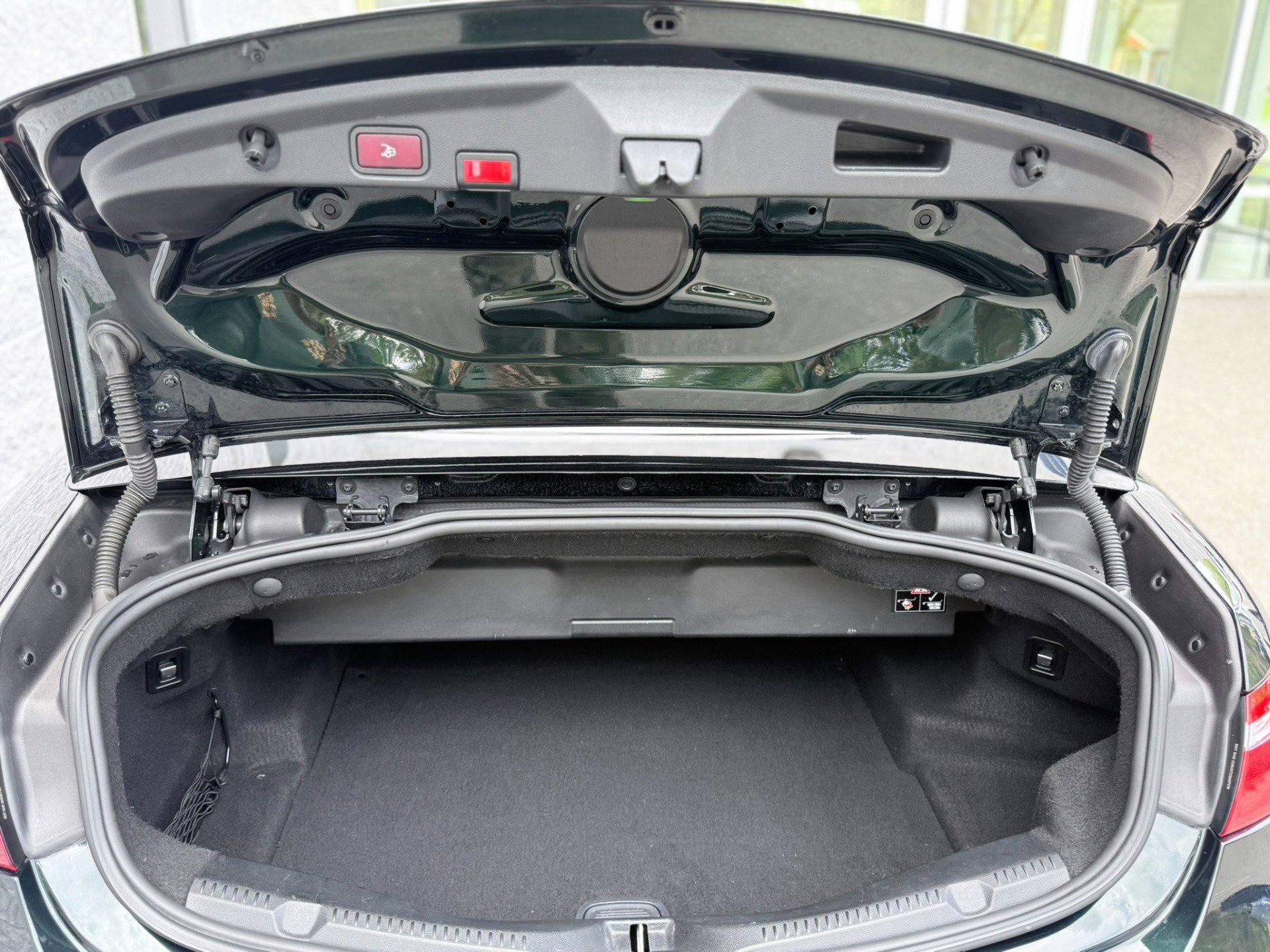 Used 2018 Mercedes-Benz E 400 Cabriolet image 52