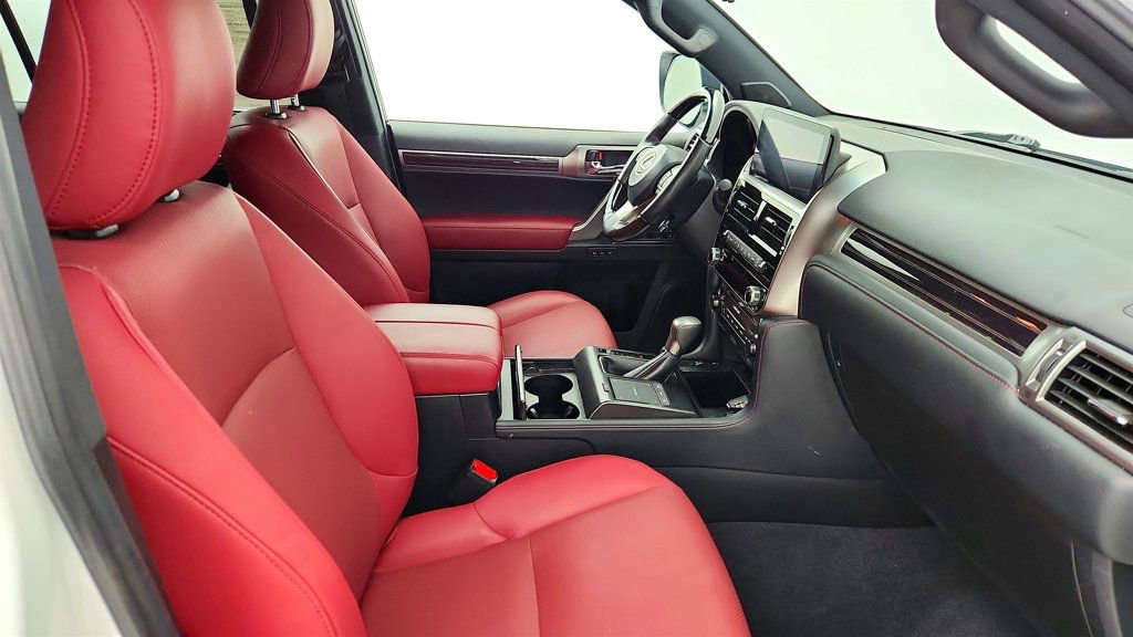 Used 2023 Lexus GX 460 Premium w/ Premium Plus Package image 25