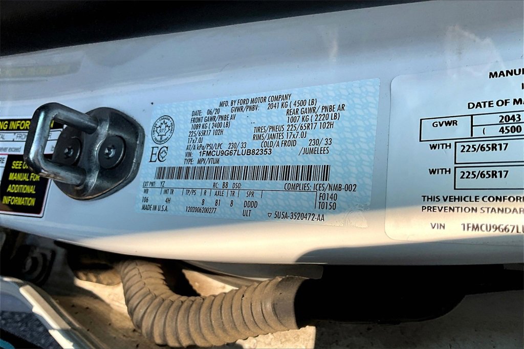 Used 2020 Ford Escape SE image 19