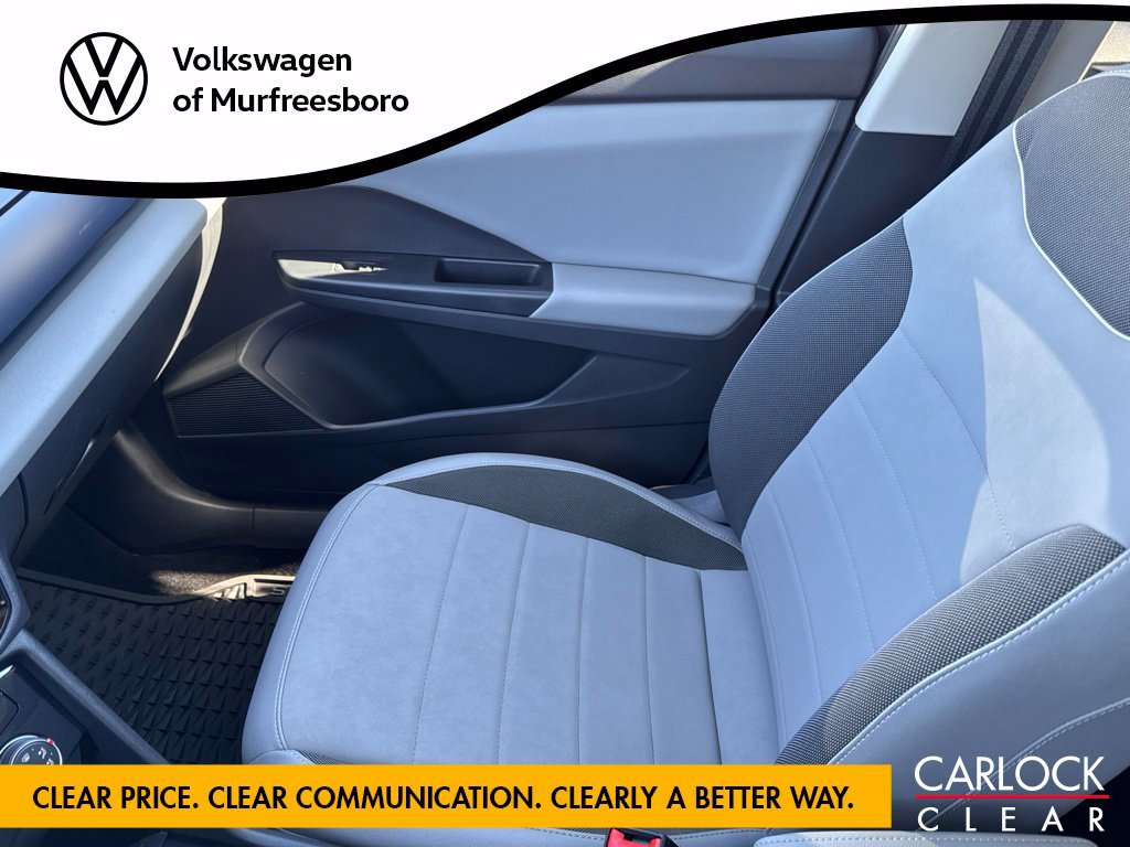 Certified 2023 Volkswagen Taos SE w/ Panoramic Sunroof Package FWD image 24