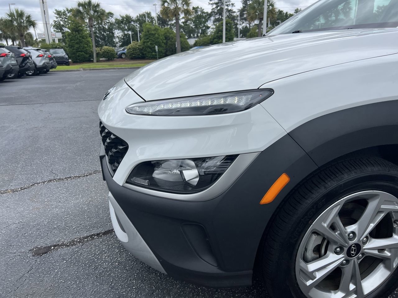 Used 2023 Hyundai Kona SEL w/ Cargo Package AWD/4WD image 6