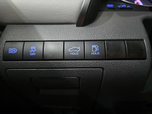 Used 2024 Toyota Camry LE FWD image 18