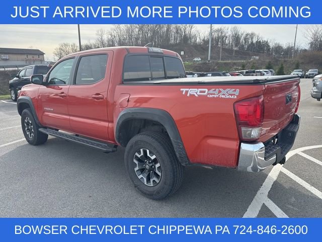 Used 2016 Toyota Tacoma TRD Off-Road w/ Towing Package video 2