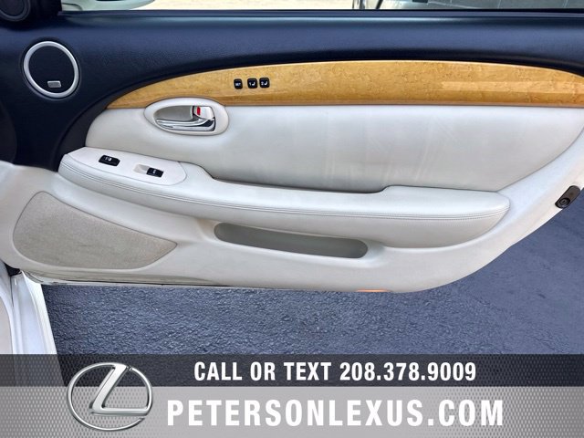 Used 2005 Lexus SC 430 Convertible RWD image 12