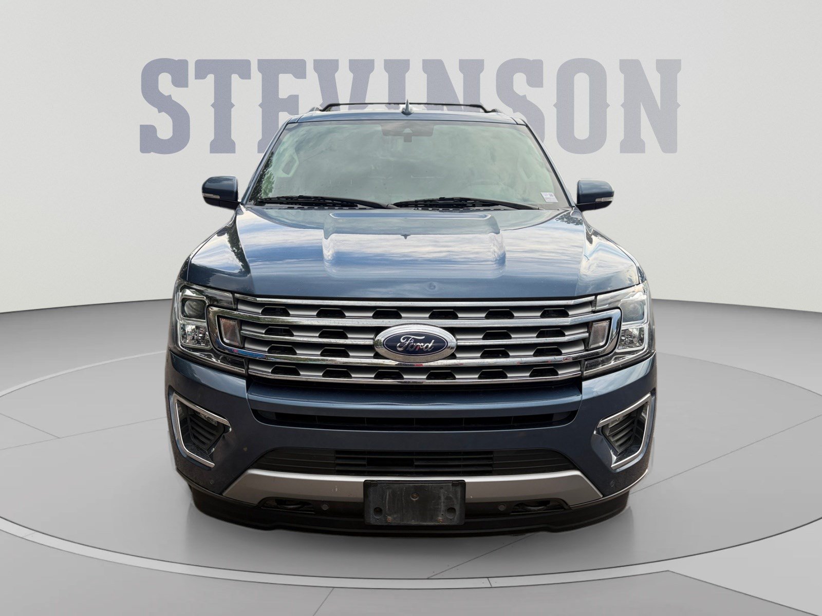 Used 2019 Ford Expedition Limited w/ Equipment Group 301A AWD/4WD image 8