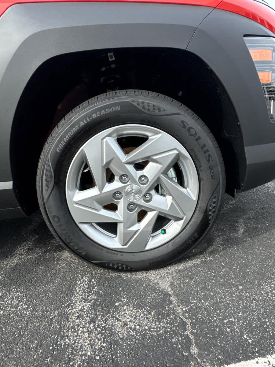 New 2027 Hyundai Kona SE AWD/4WD image 18