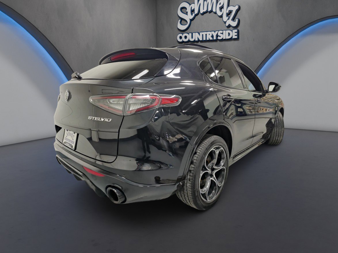 Certified 2024 Alfa Romeo Stelvio Veloce image 12