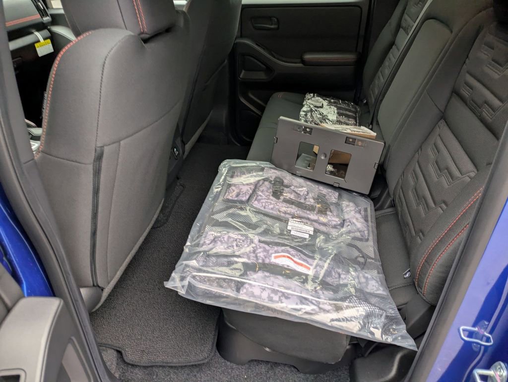 New 2026 Nissan Frontier PRO-4X w/ Pro-4x Convenience Package image 17