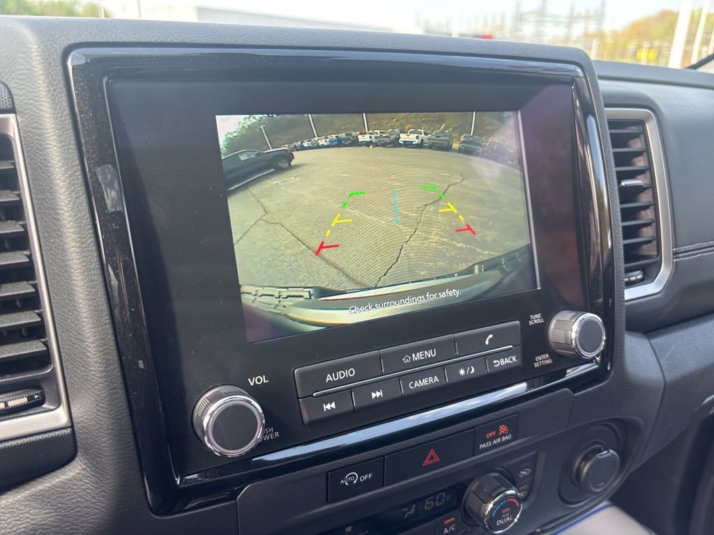 Used 2023 Nissan Frontier SV w/ SV Premium Package image 12