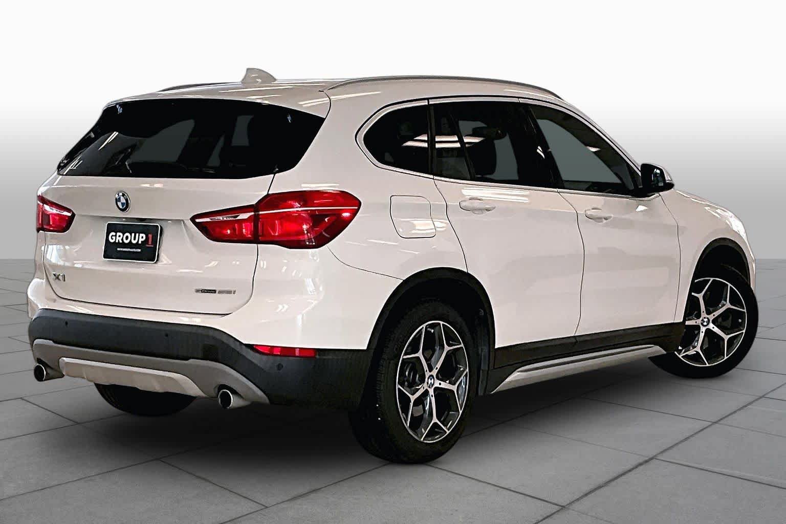 Used 2019 BMW X1 sDrive28i w/ Convenience Package FWD image 12