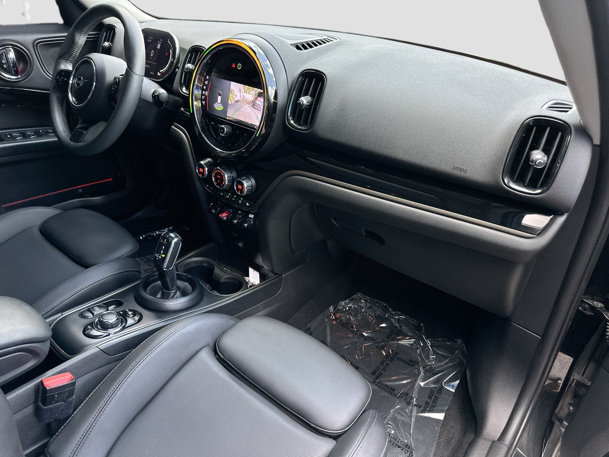 Used 2024 MINI Cooper Countryman S w/ Premium Package FWD image 30