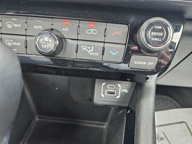 Used 2025 Jeep Compass Trailhawk AWD/4WD image 28