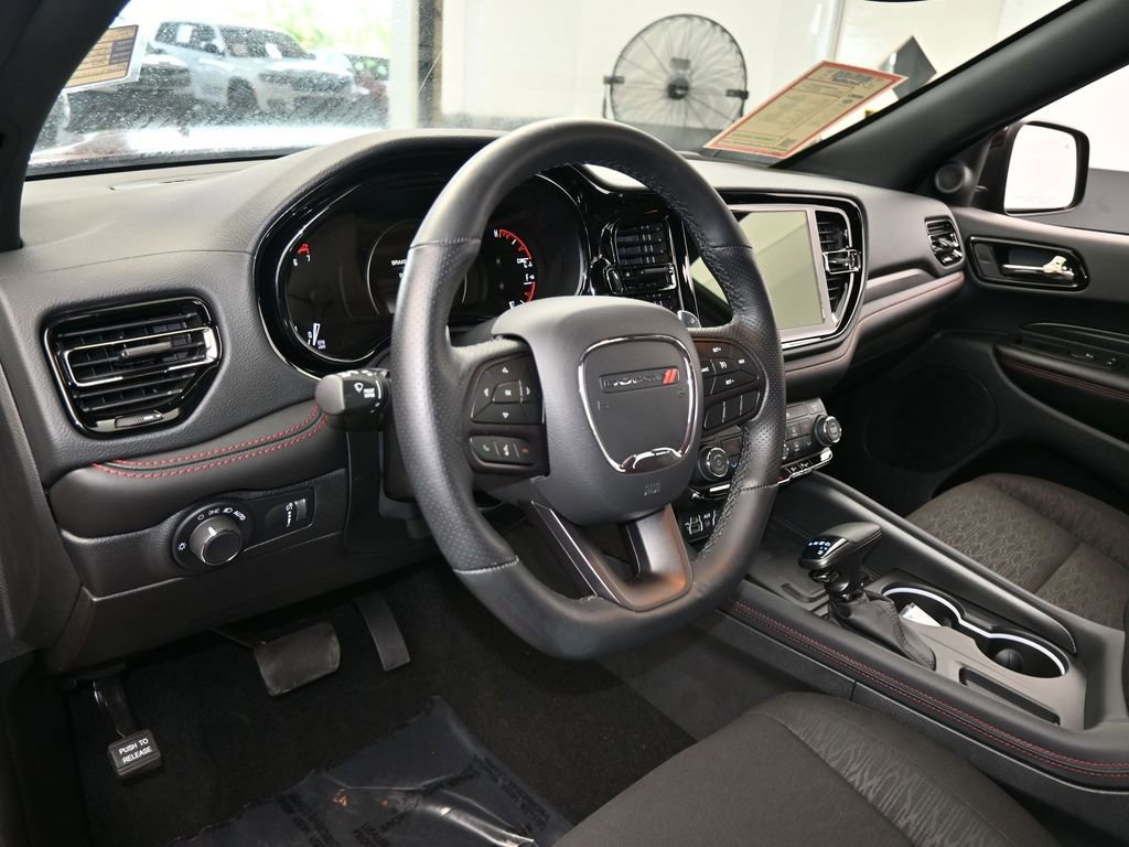 Used 2024 Dodge Durango R/T w/ Blacktop Package image 10