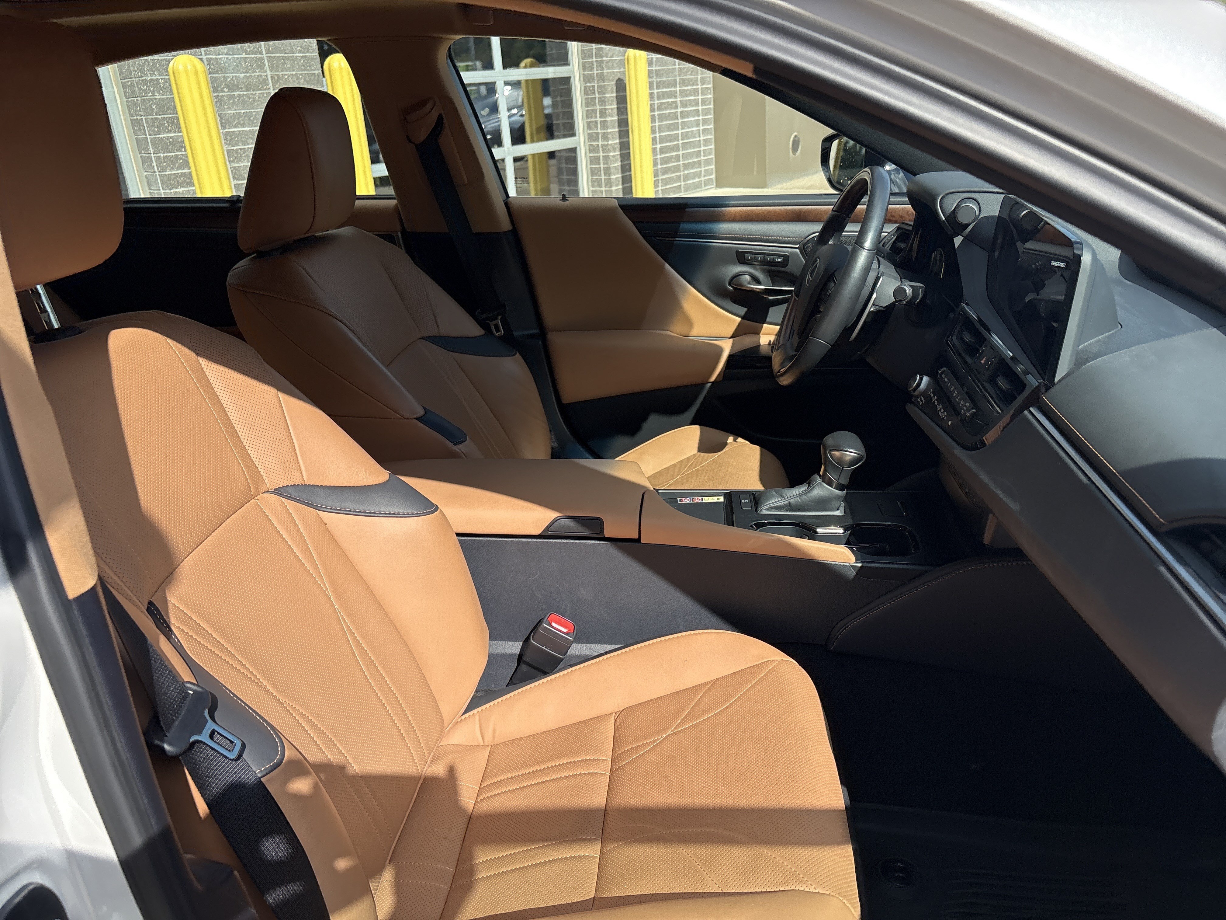 Certified 2025 Lexus ES 350 Ultra Luxury FWD image 33