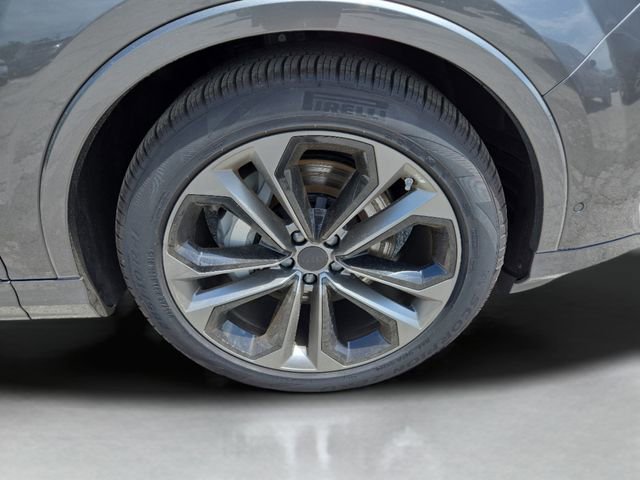 New 2026 Audi Q7 3.0T Premium Plus AWD/4WD image 29