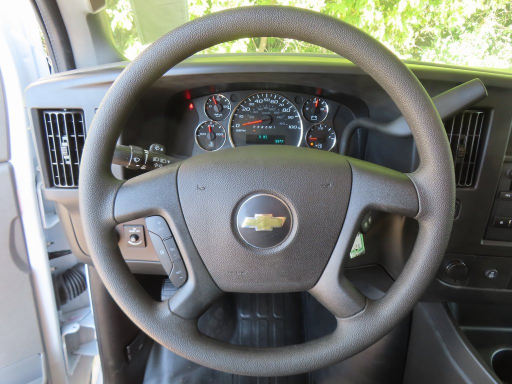 New 2025 Chevrolet Express 3500 KNAPHEIDE 56 ULTRA-LOW KUV129 w/ Power Convenience Package image 5