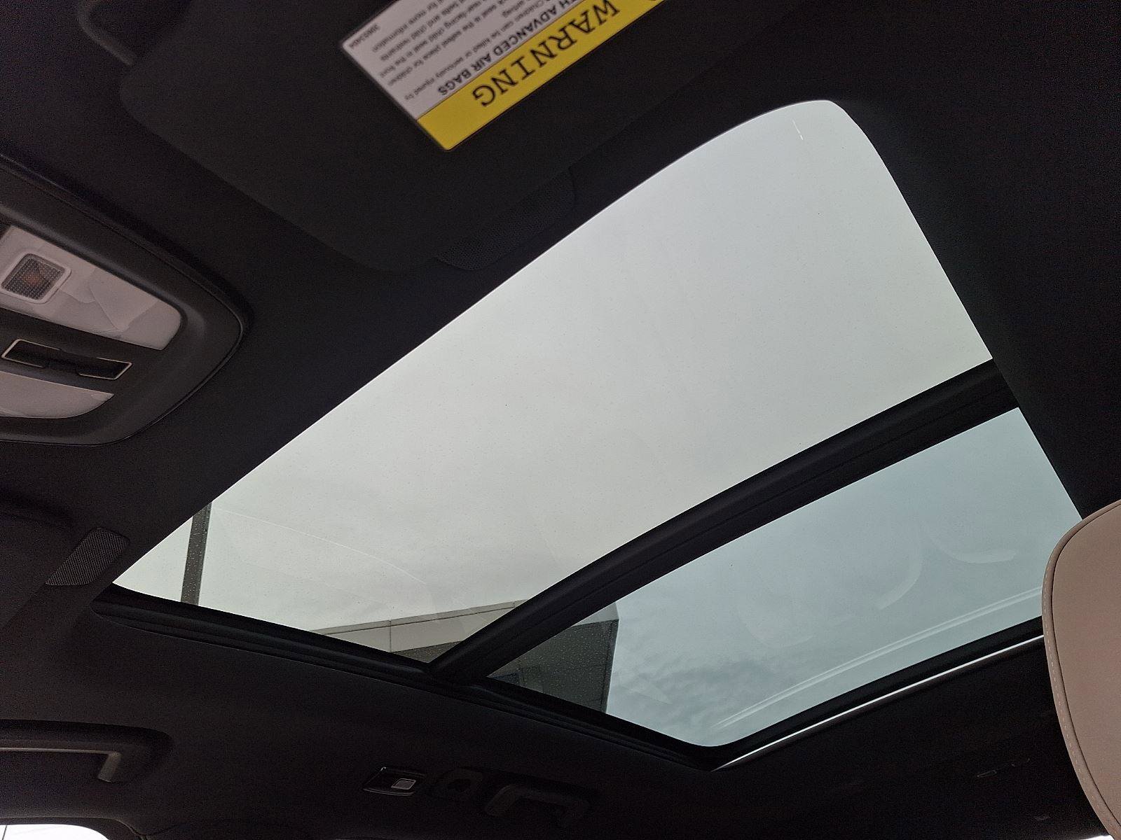 Certified 2025 Volvo XC90 B6 Plus image 16