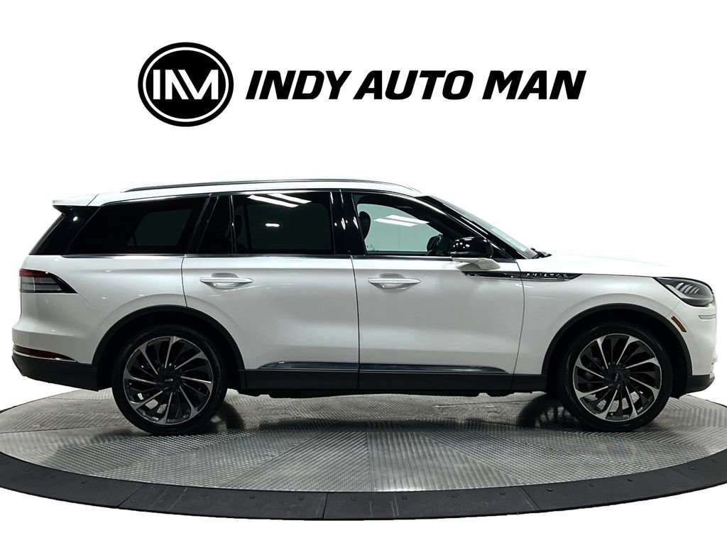 Used 2020 Lincoln Aviator Reserve w/ Elements Package Plus AWD/4WD image 3