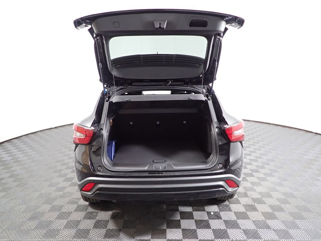 New 2026 Chevrolet Trax RS image 11