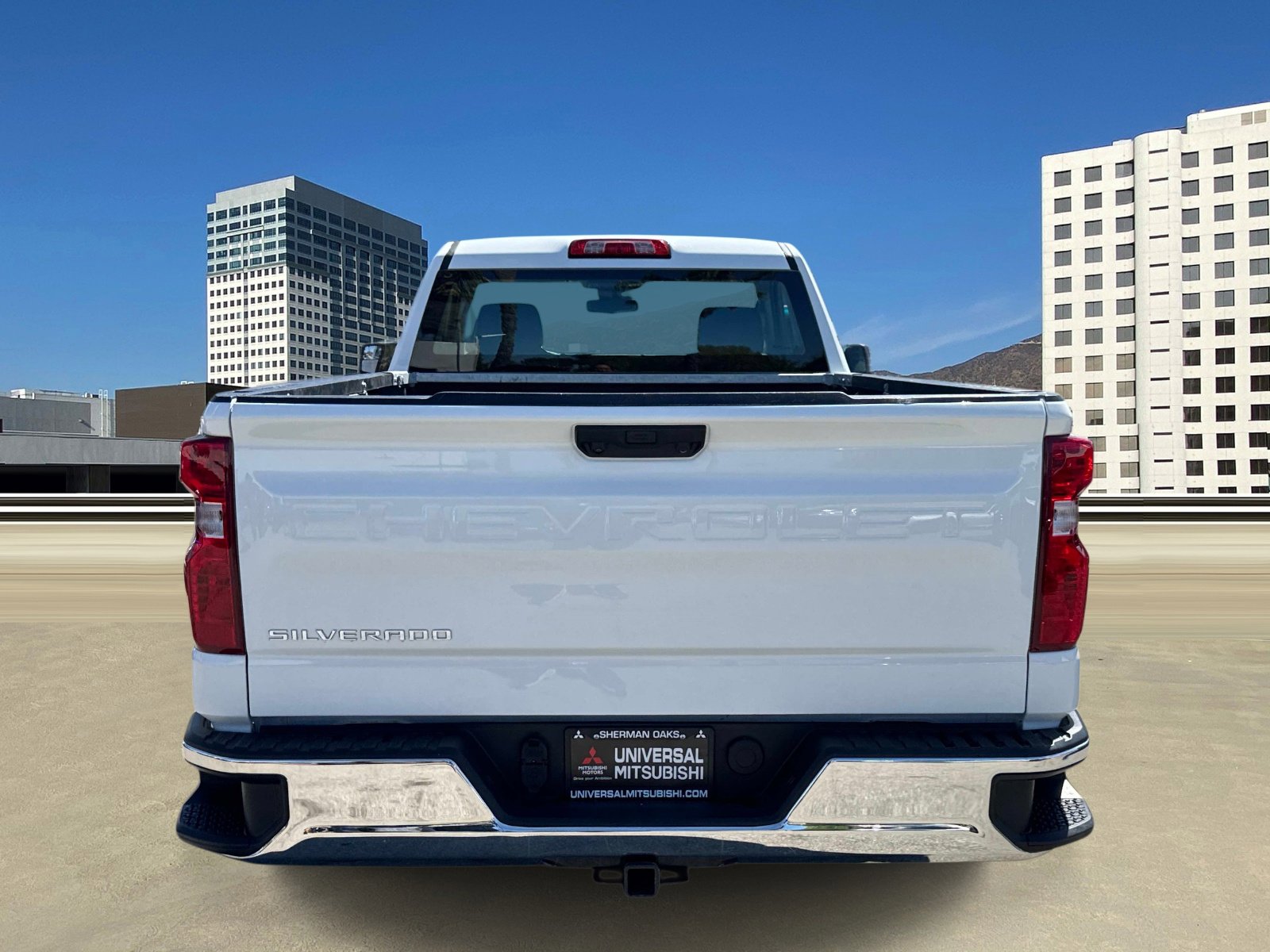 Used 2025 Chevrolet Silverado 1500 W/T image 4