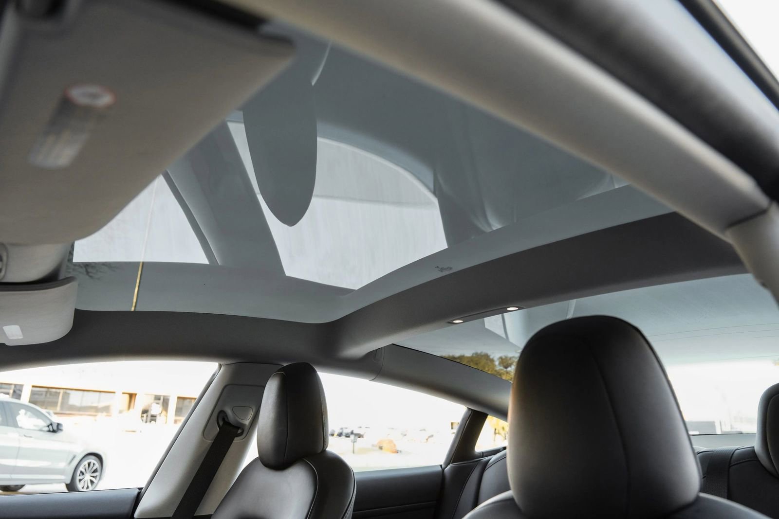 Used 2023 Tesla Model 3 Performance AWD/4WD image 4