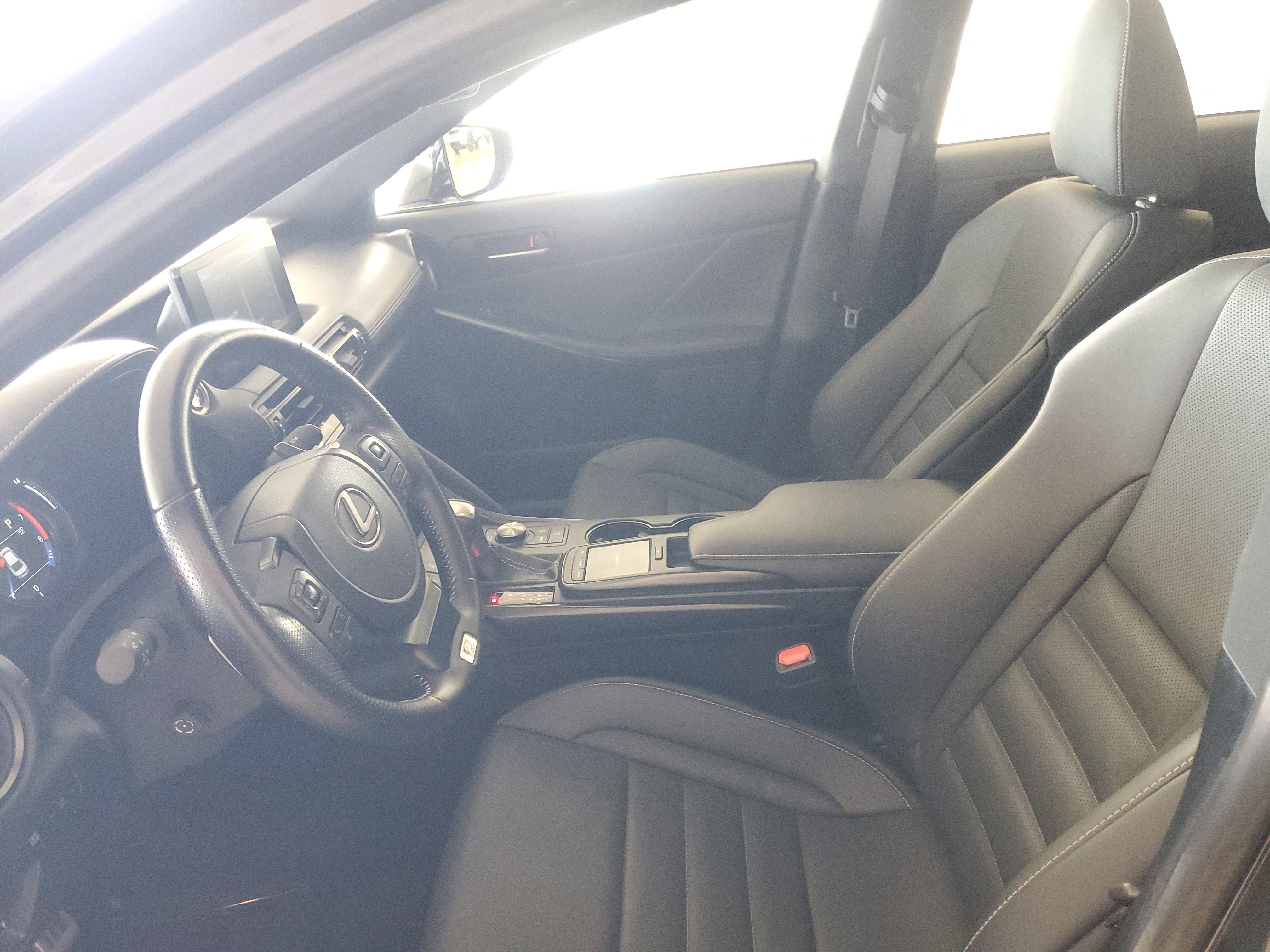 Used 2023 Lexus IS 350 F Sport w/ Memory Package image 19