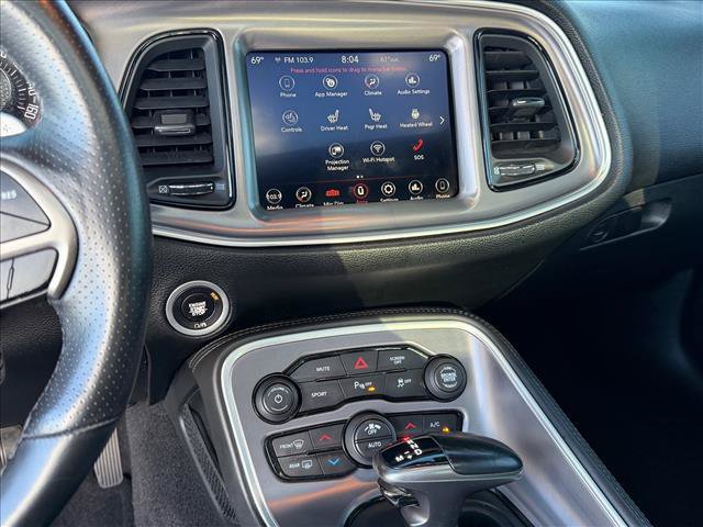 Used 2019 Dodge Challenger R/T w/ Driver Convenience Group RWD image 20