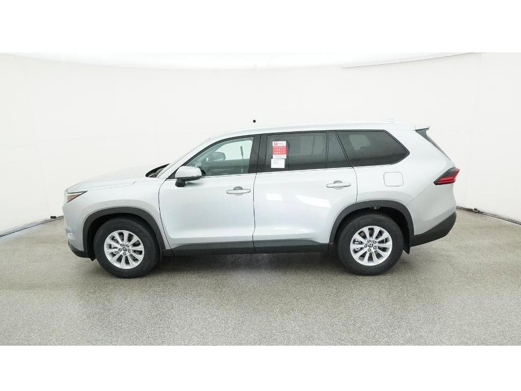 New 2026 Toyota Grand Highlander XLE image 3