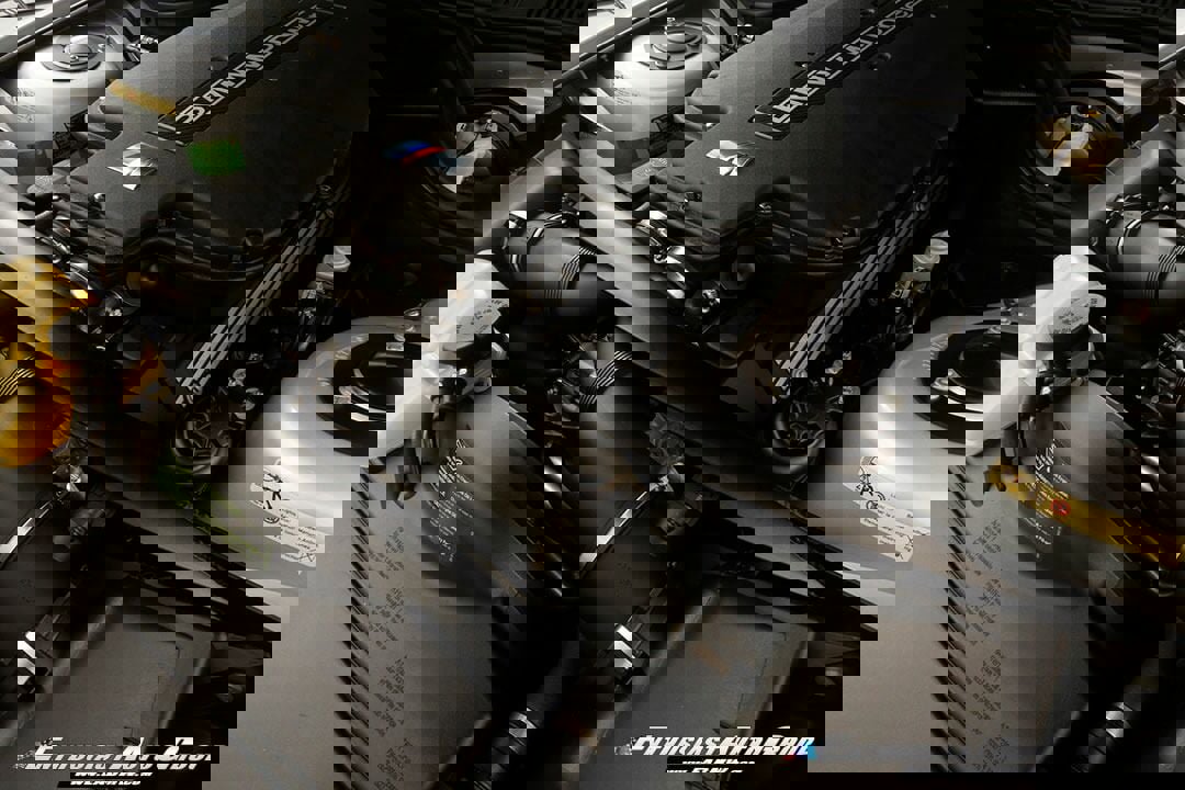 Used 2002 BMW Z8 image 96