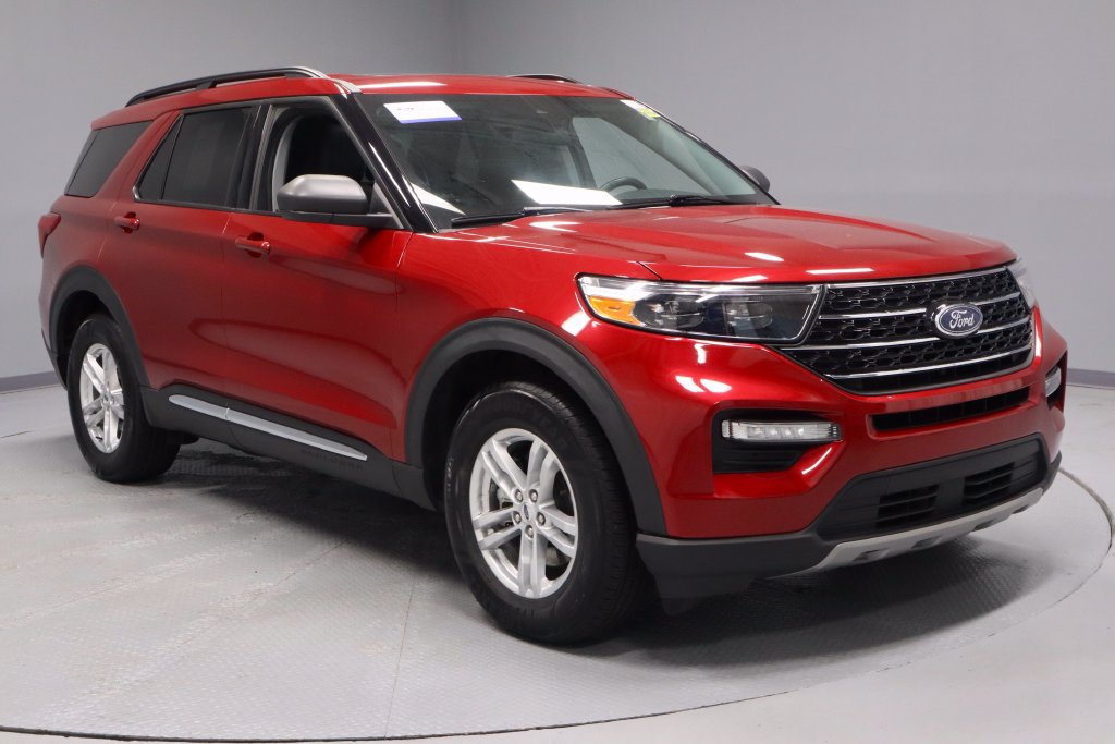 Certified 2021 Ford Explorer XLT w/ Equipment Group 202A