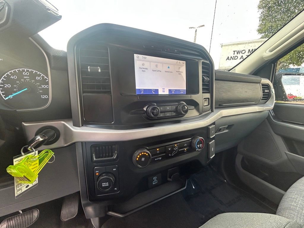 Used 2023 Ford F150 XLT image 11