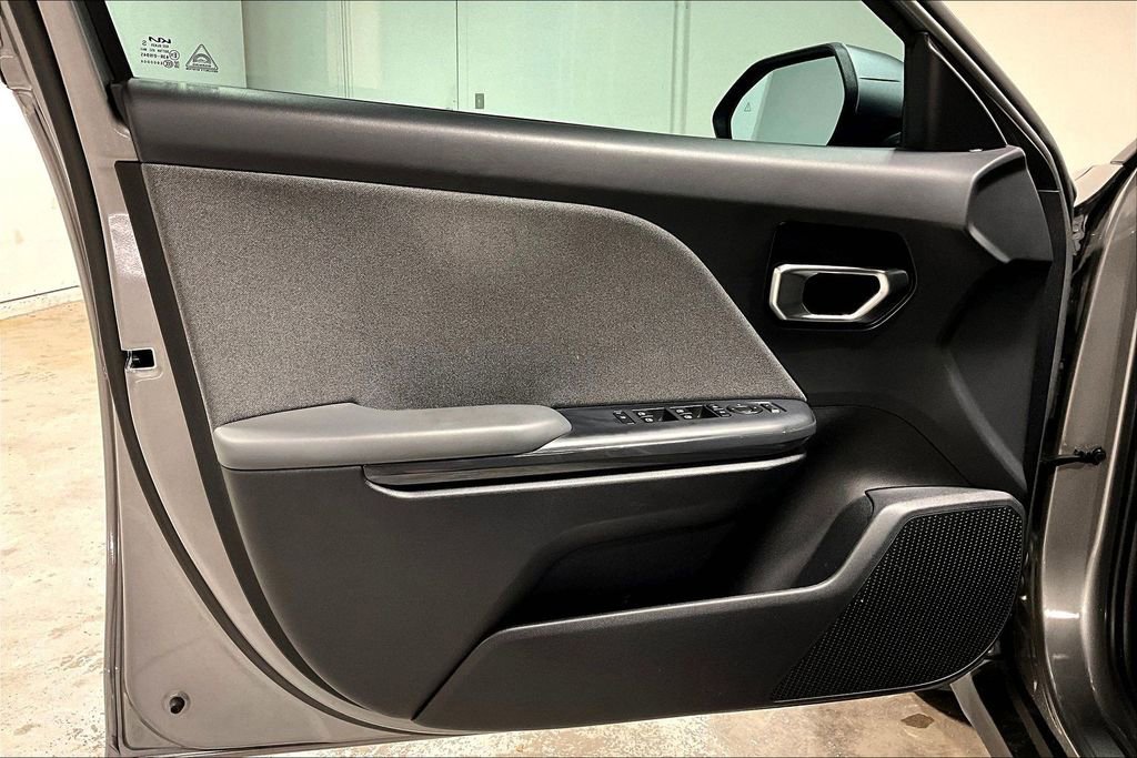 Used 2025 Kia K4 EX image 20